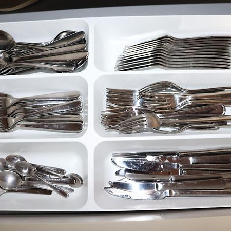 Appartement Dans Un Terrain De Golf, 5 Min De La Mer En Voiture, Parking Gratuit 코골레토 외부 사진